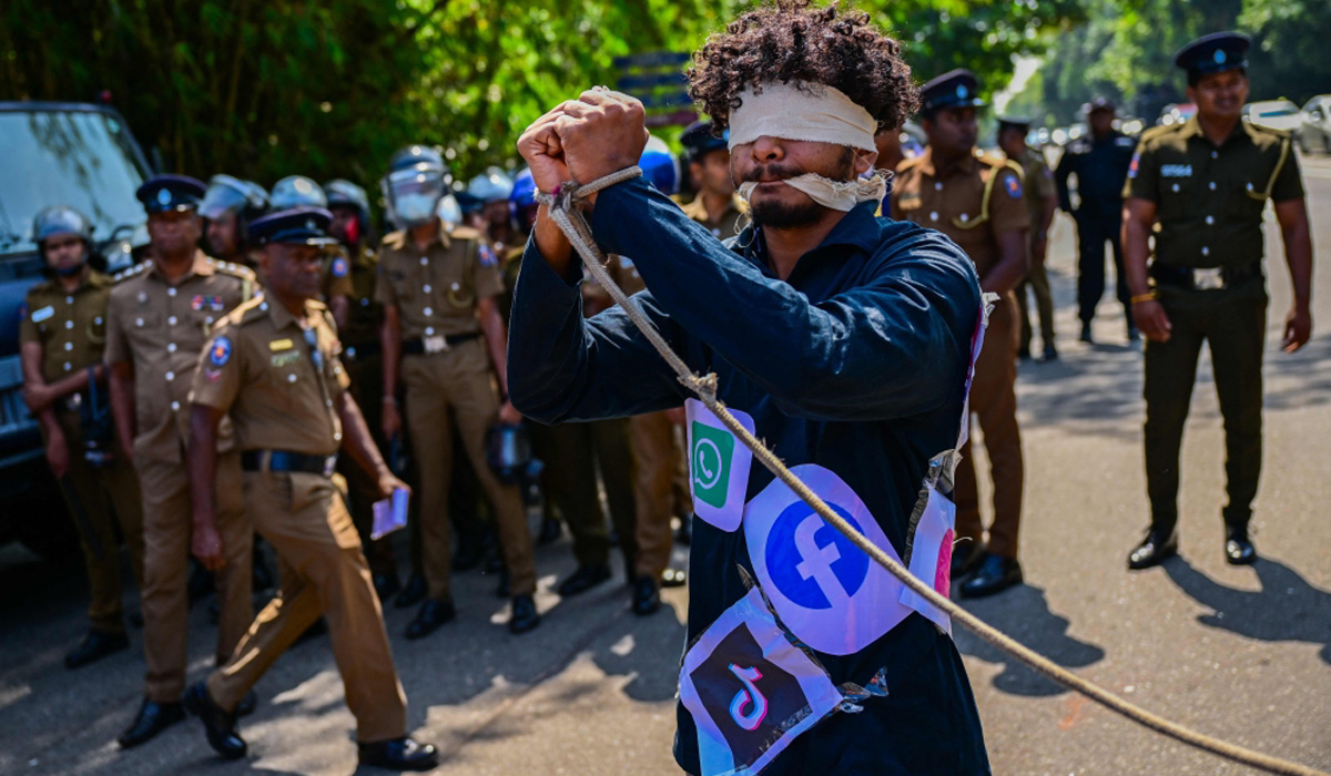 Sri Lanka passes tough social media law